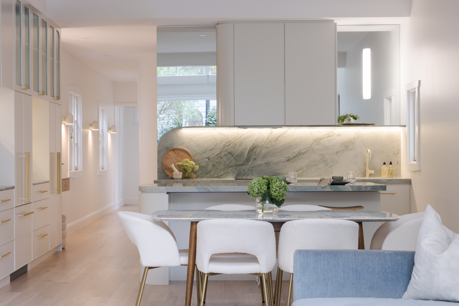 WINNER 2025 HIA, NSW Kitchen of the Year