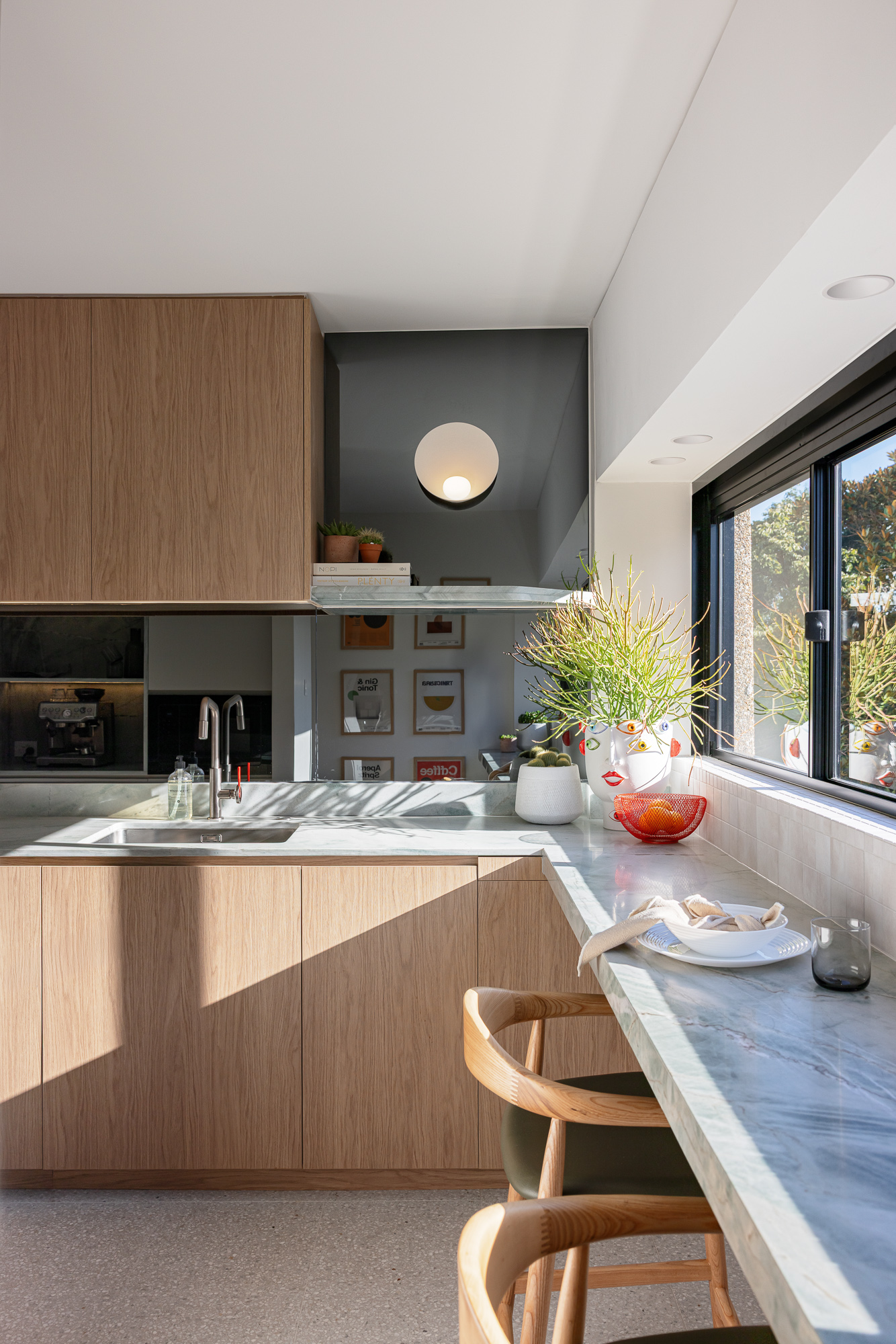 Retro, Compact, Refined Living, Edgecliff